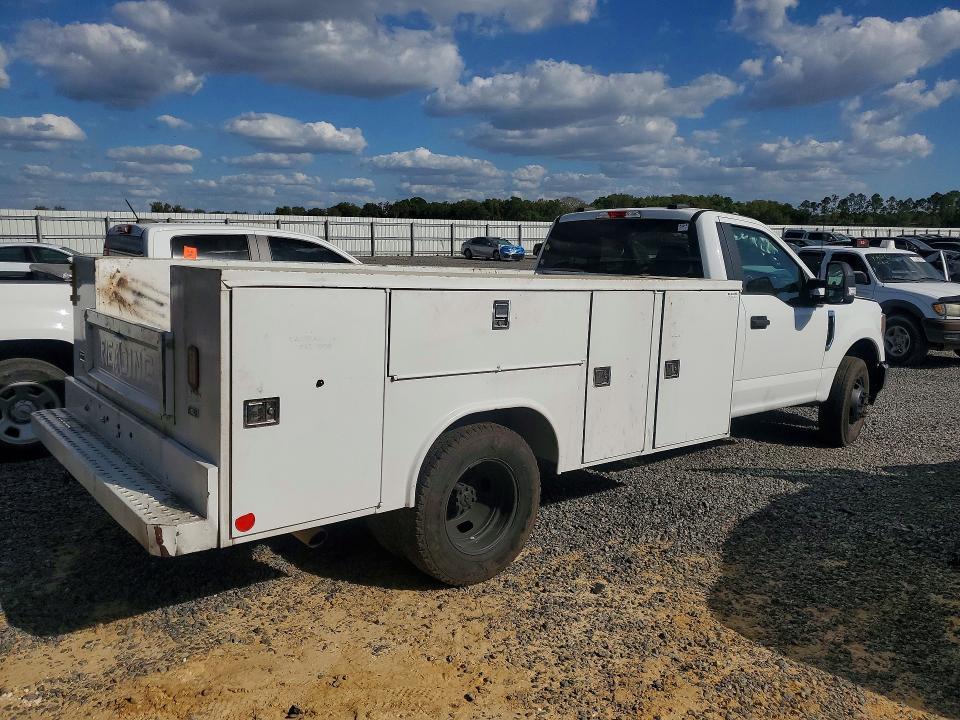 2022 Ford F350 Super Duty
