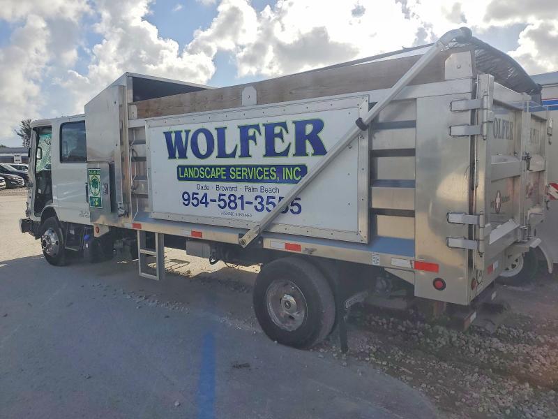 2023 Isuzu NPR XD Chipper Truck