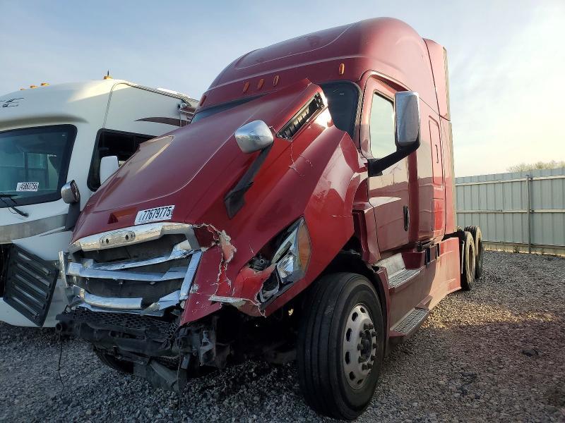 2018 Freigliner 2018 Freightliner Cascadia 126 Semi Truck