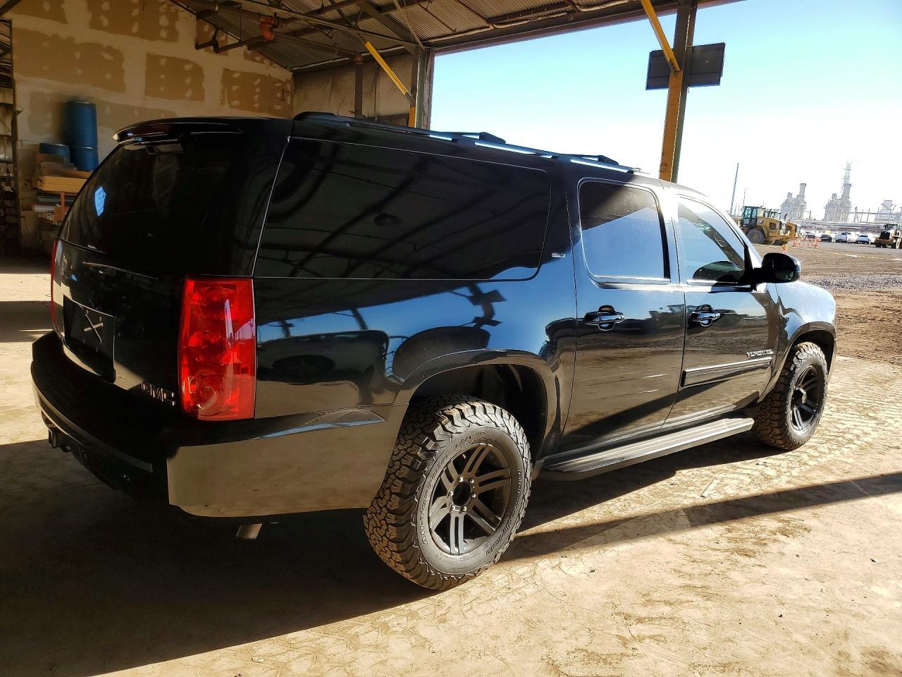 2014 GMC Yukon xl C1500 slt