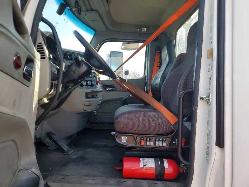 2019 Peterbilt 579