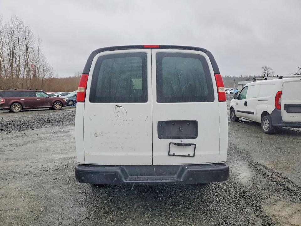 2014 Chevrolet Express 2500 Cargo Delivery Van