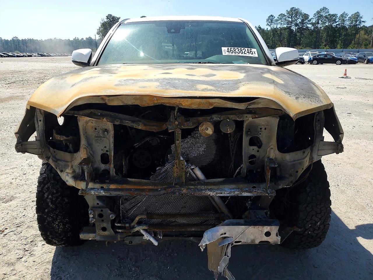 2022 Toyota Tacoma SR5 V6