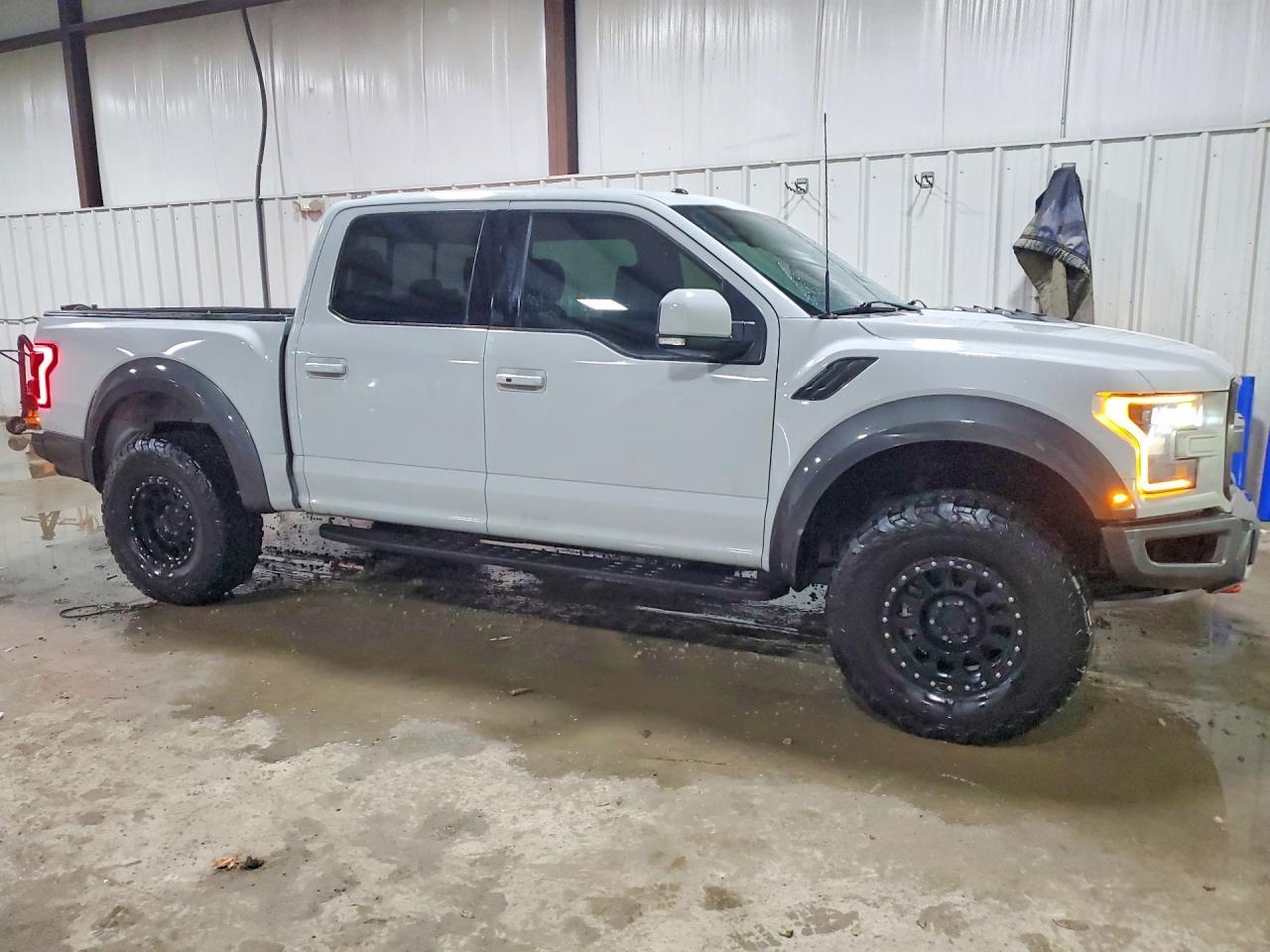 2017 Ford F150 Raptor