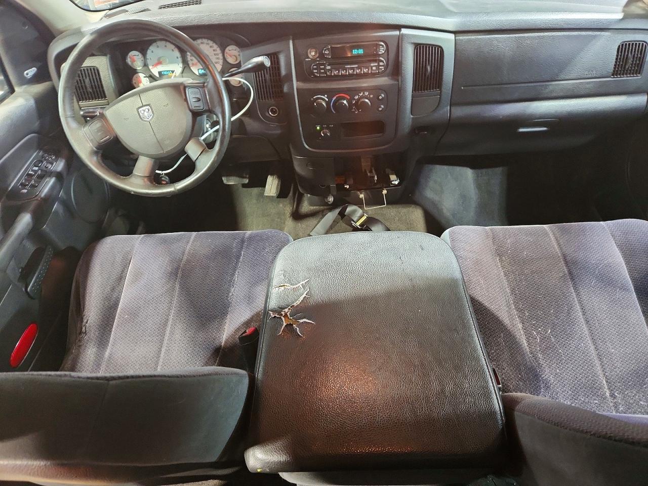2005 Dodge RAM 1500 ST