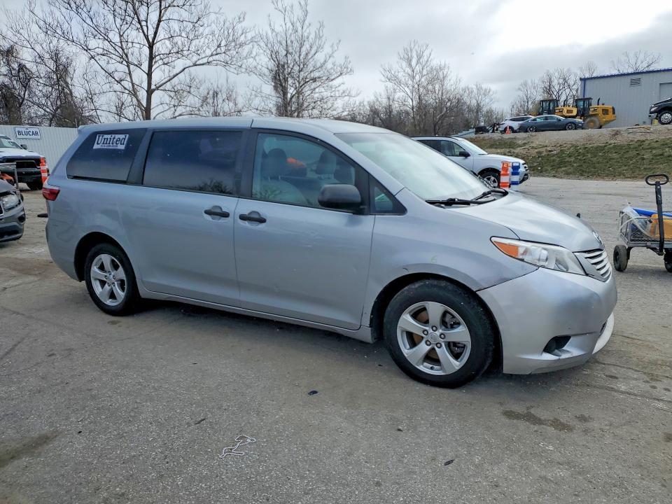 2016 Toyota Sienna l 7-passenger