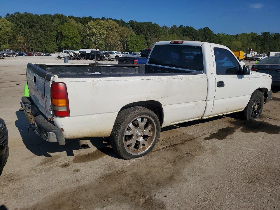 2004 Chevrolet Silverado C1500