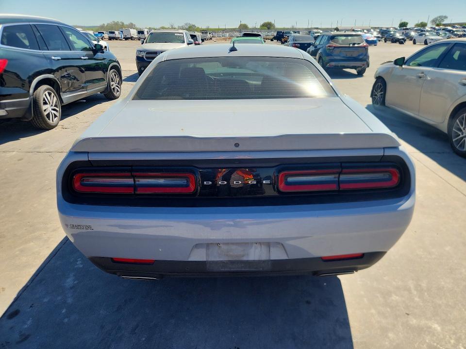 2022 Dodge Challenger gt