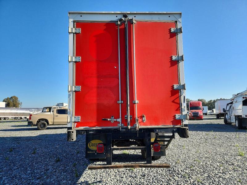 2018 Freightliner Business Class M2 BOX Truck