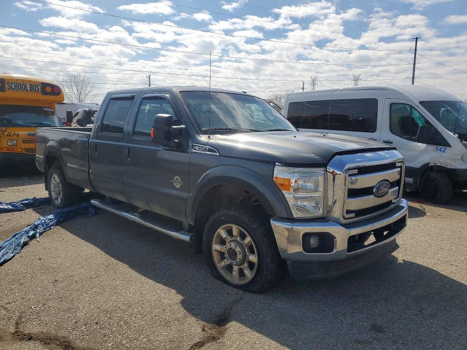 2015 Ford F350 Lariat SRW 4WD 6.7L V8 Tdsl Crew