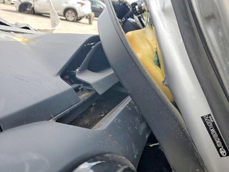 2019 Toyota Prius c l