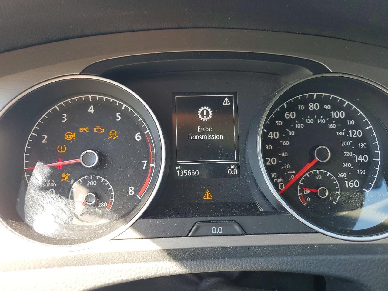 2016 Volkswagen Golf s