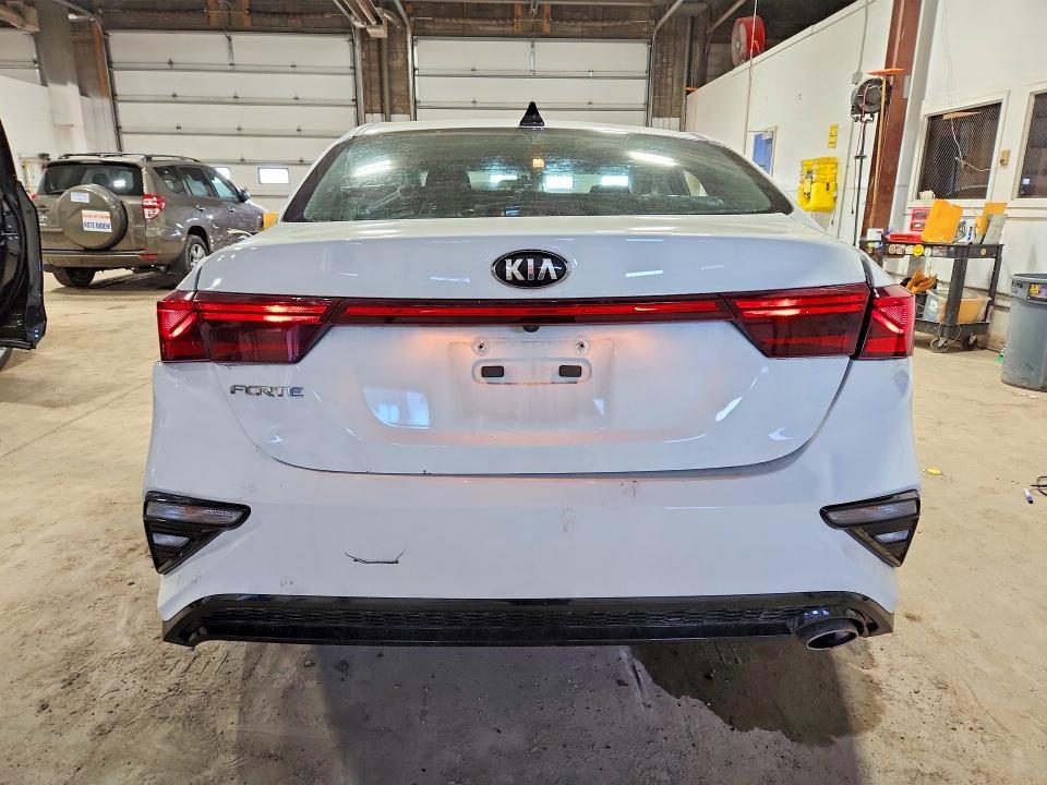 2021 KIA Forte lxs