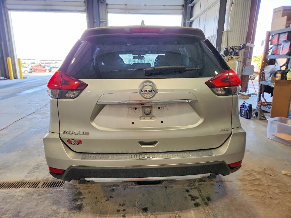 2017 Nissan Rogue s