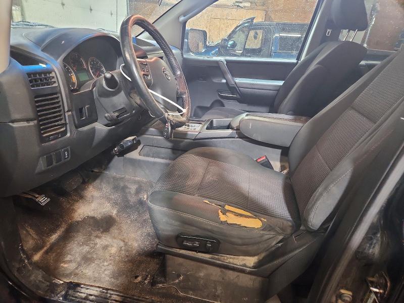 2010 Nissan Titan SE