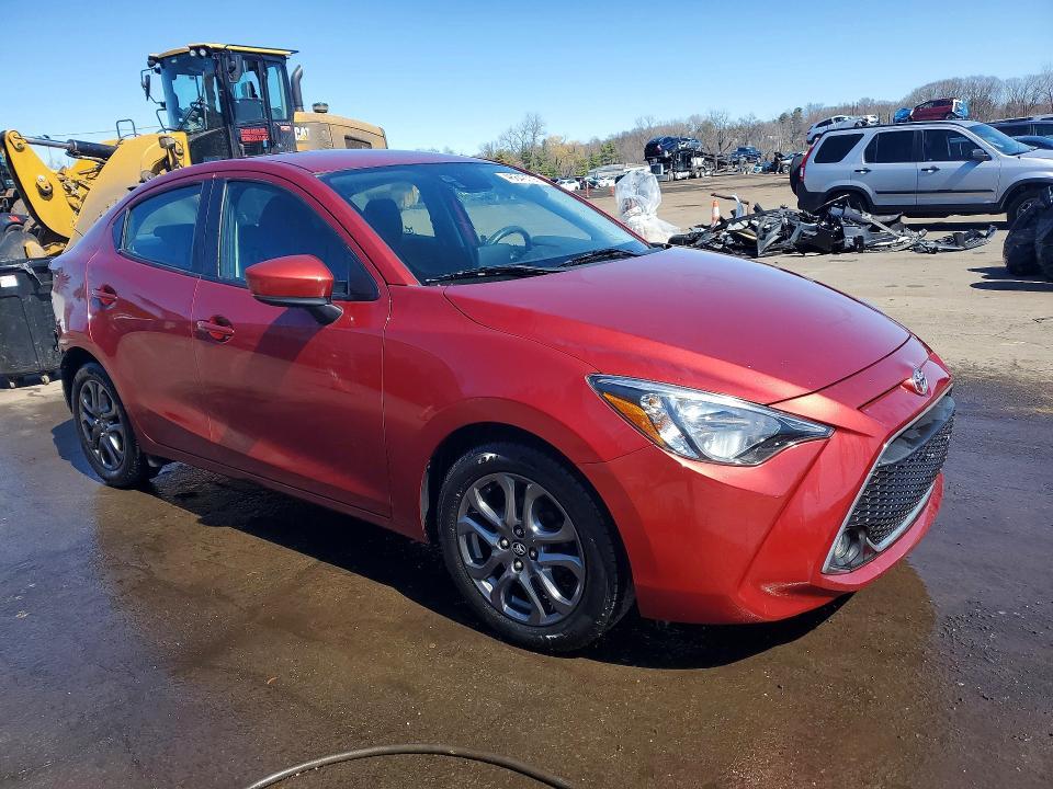 2019 Toyota Yaris le