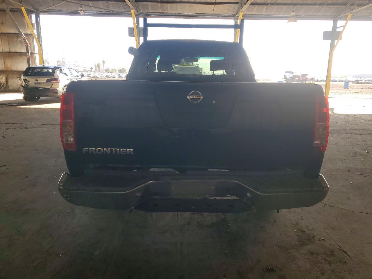 2015 Nissan Frontier S