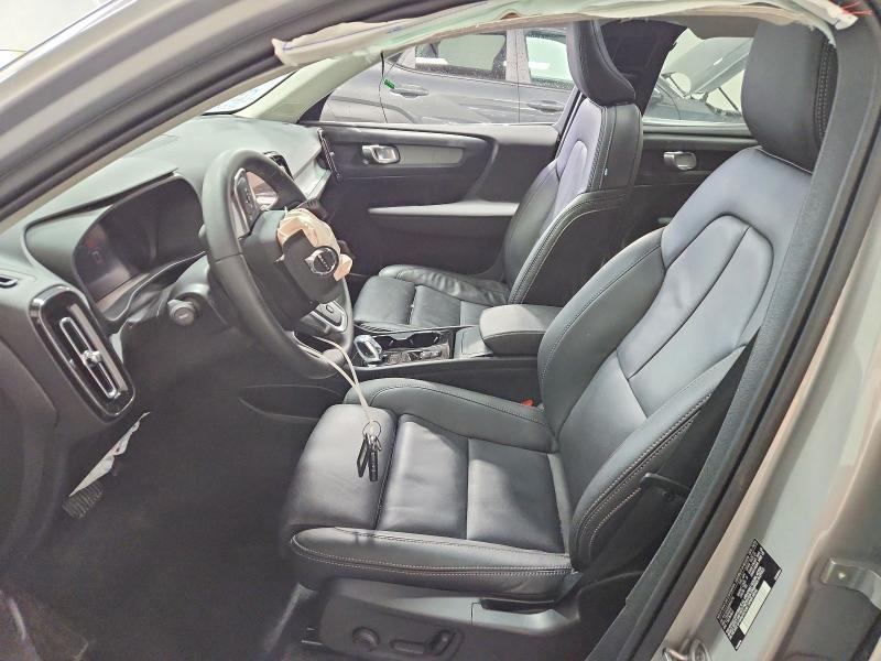 2025 Volvo Xc40 Plus