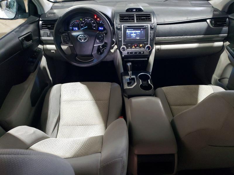 2014 Toyota Camry le