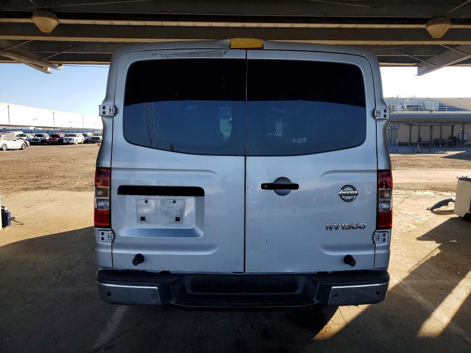 2011 Niss NV 1500 S