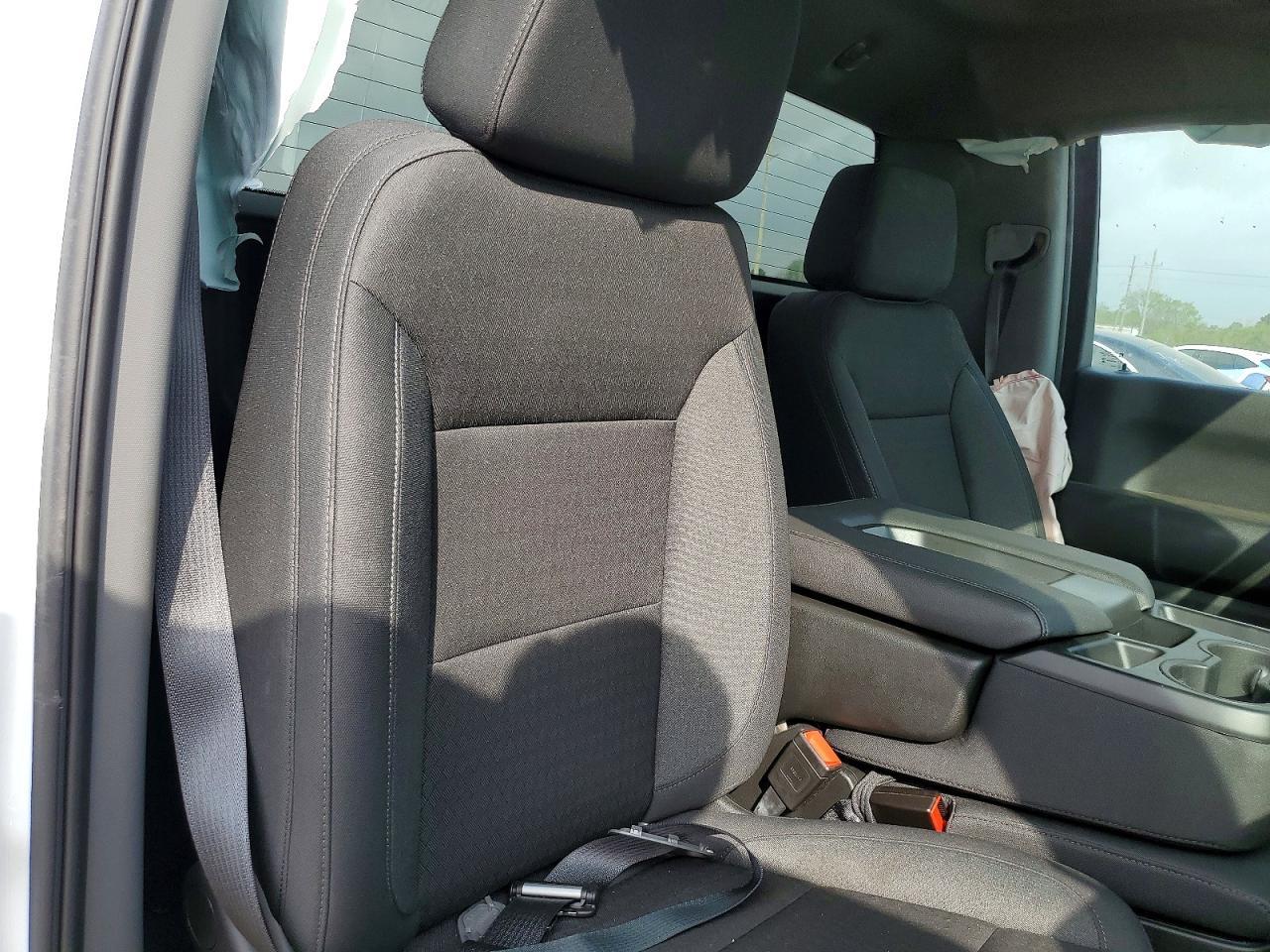 2025 GMC Sierra C1500