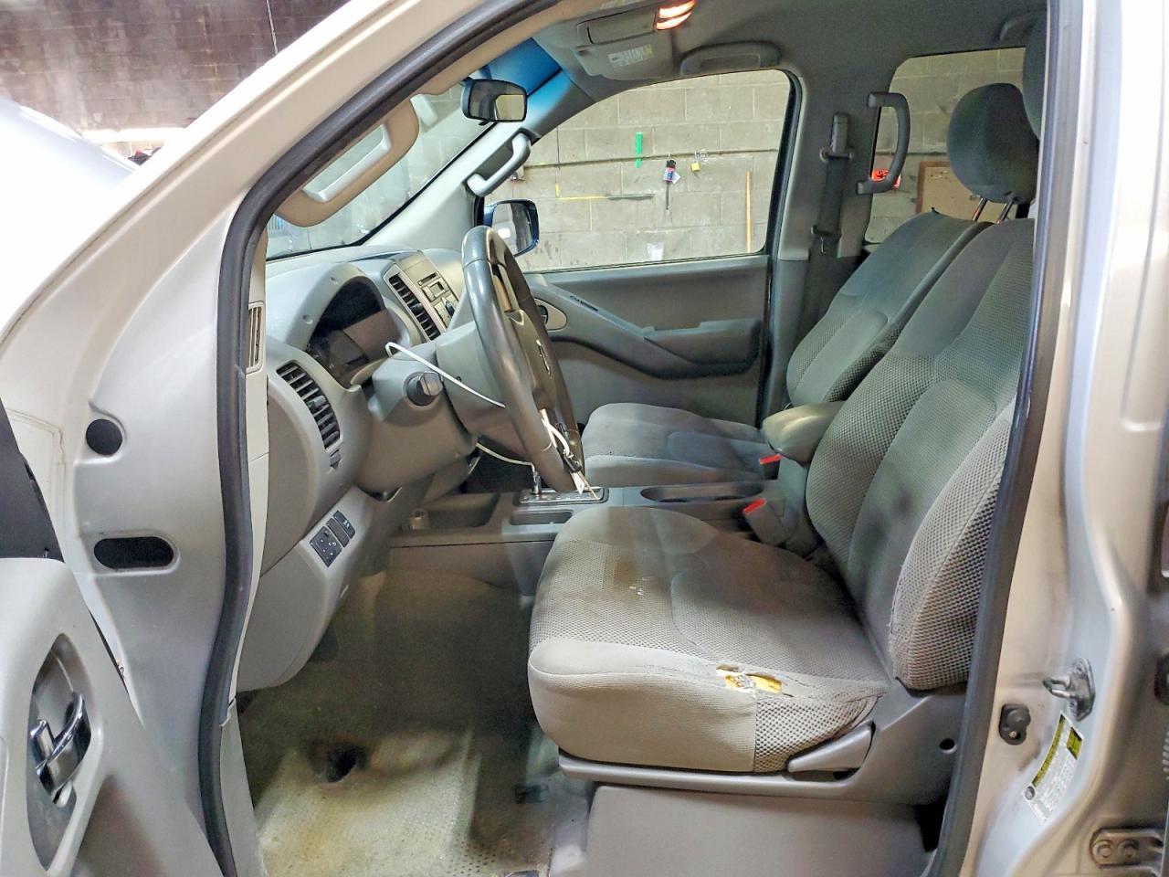 2012 Nissan Frontier S
