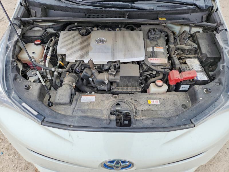 2016 Toyota Prius two