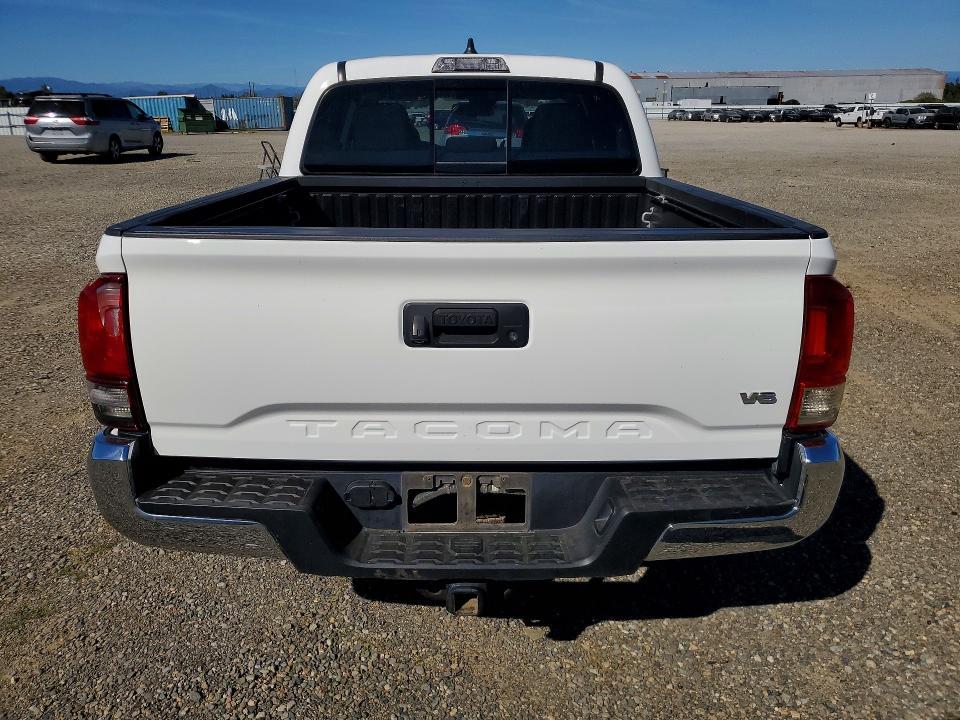 2022 Toyota Tacoma SR5 V6