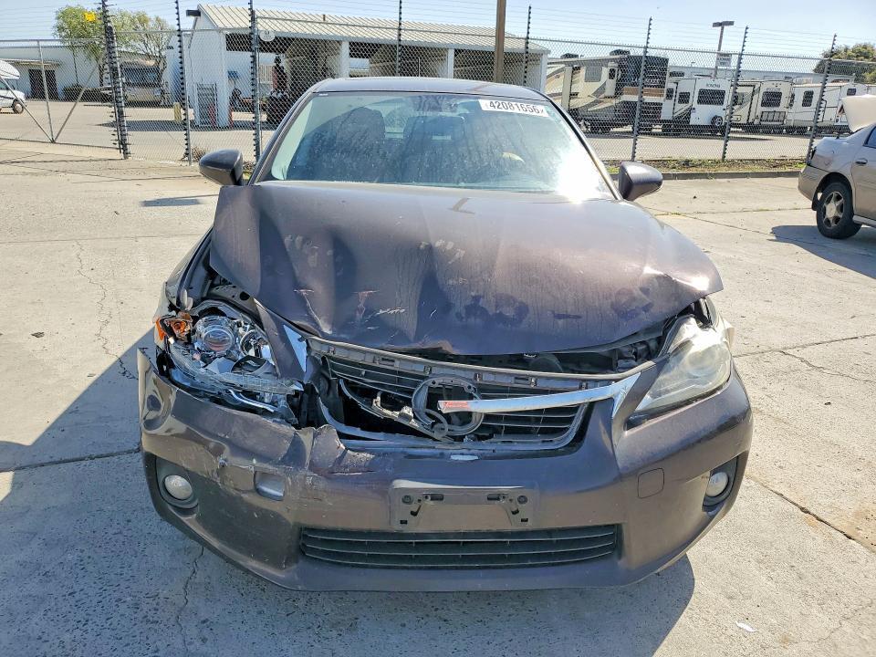 2013 Lexus Ct 200h Base