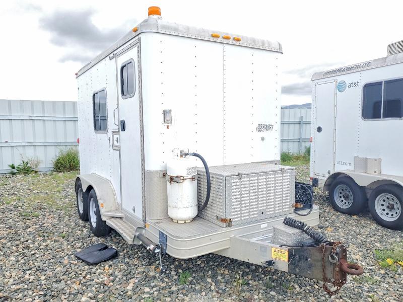 2000 Pelsue Fiber Optic Splicing Trailer