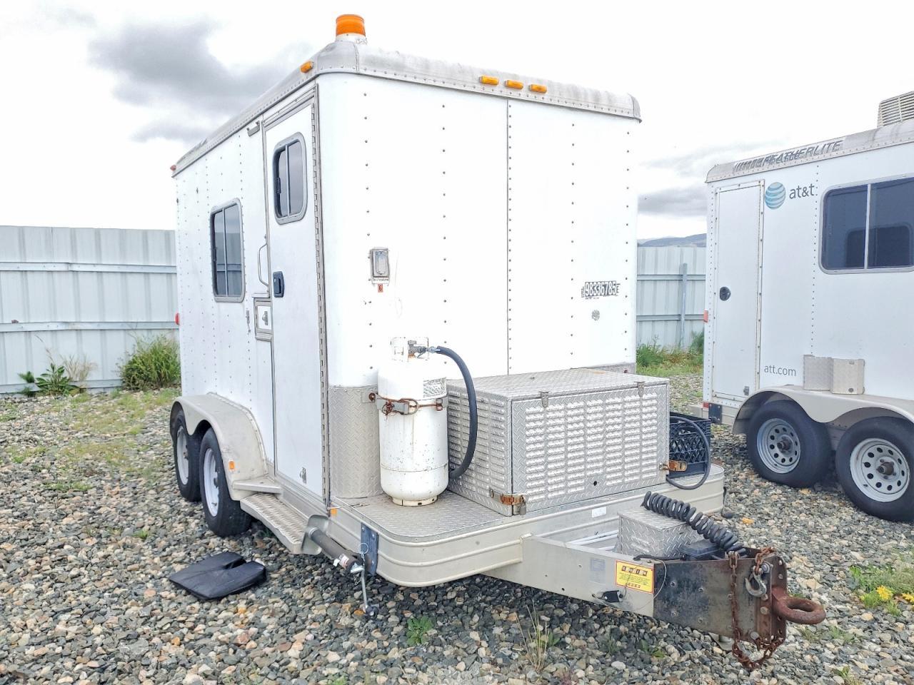 2000 Pelsue Fiber Optic Splicing Trailer