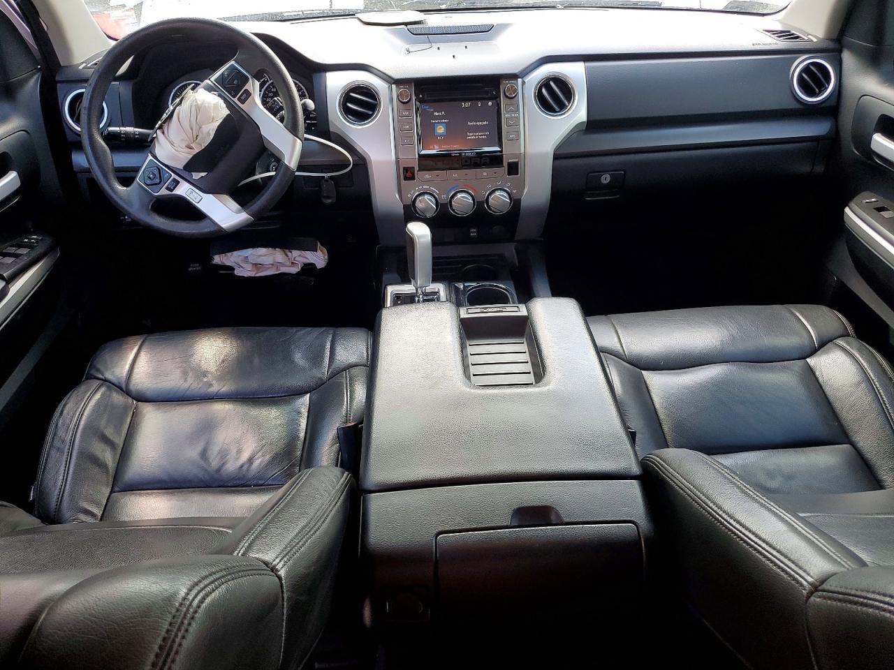 2017 Toyota Tundra SR5