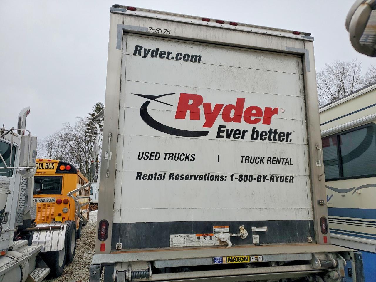 2025 International Mv607 Refrigerated box Truck