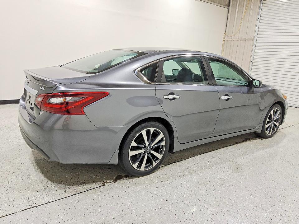 2017 Nissan Altima 2.5 sr