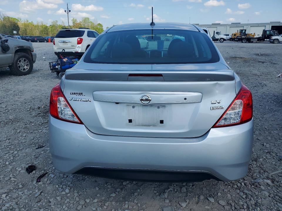 2017 Nissan Versa 1.6 s