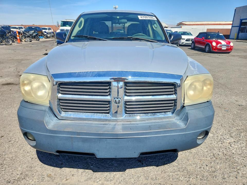 2007 Dodge Dakota Quad SLT