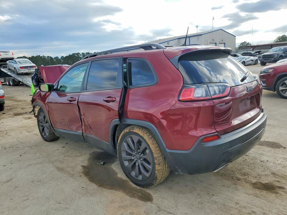2021 Jeep Cherokee Latitude lux