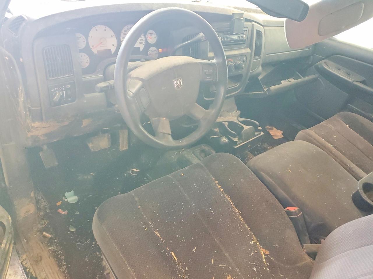 2005 Dodge RAM 2500 ST