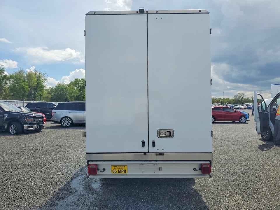 2022 Ford Transit Delivery Truck