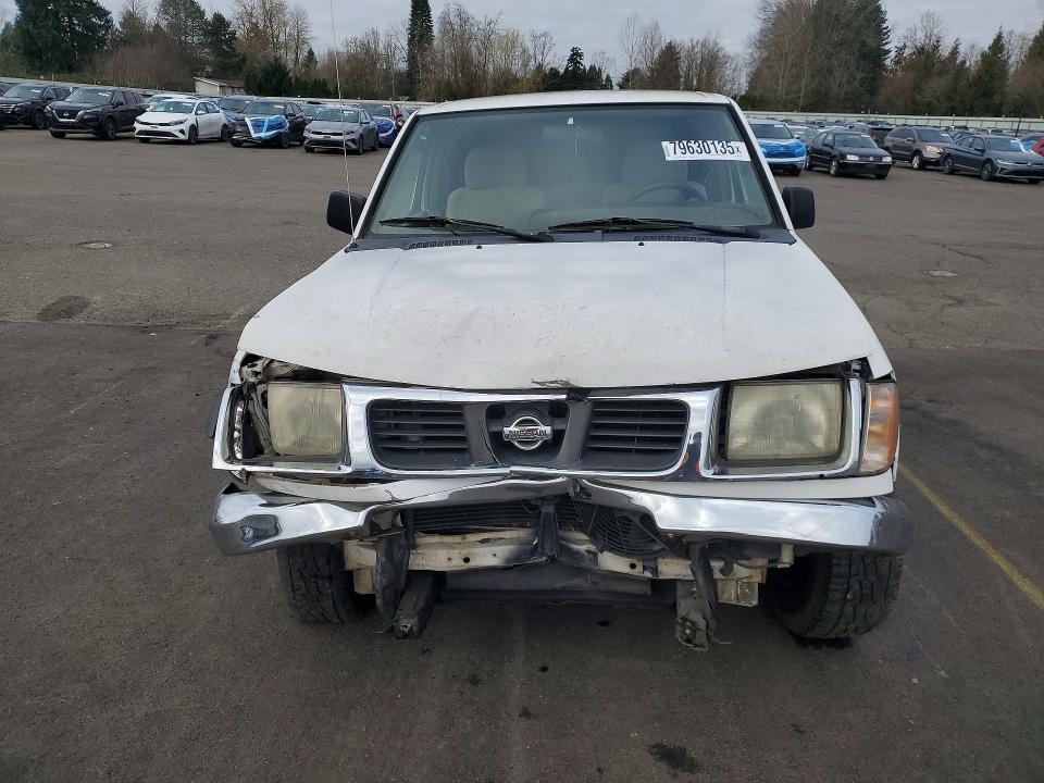 2000 Nissan Frontier XE-V6