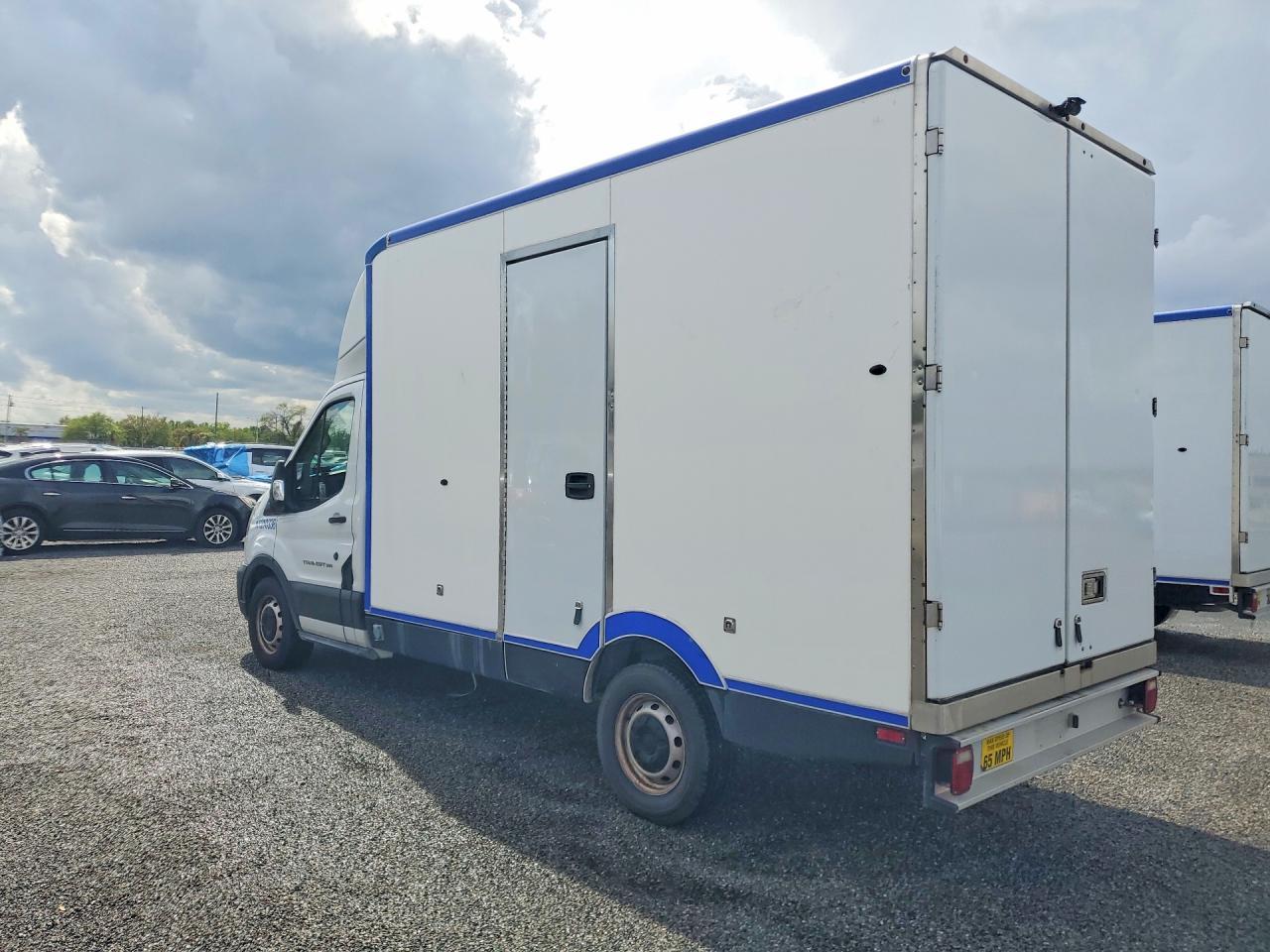 2022 Ford Transit Delivery Truck