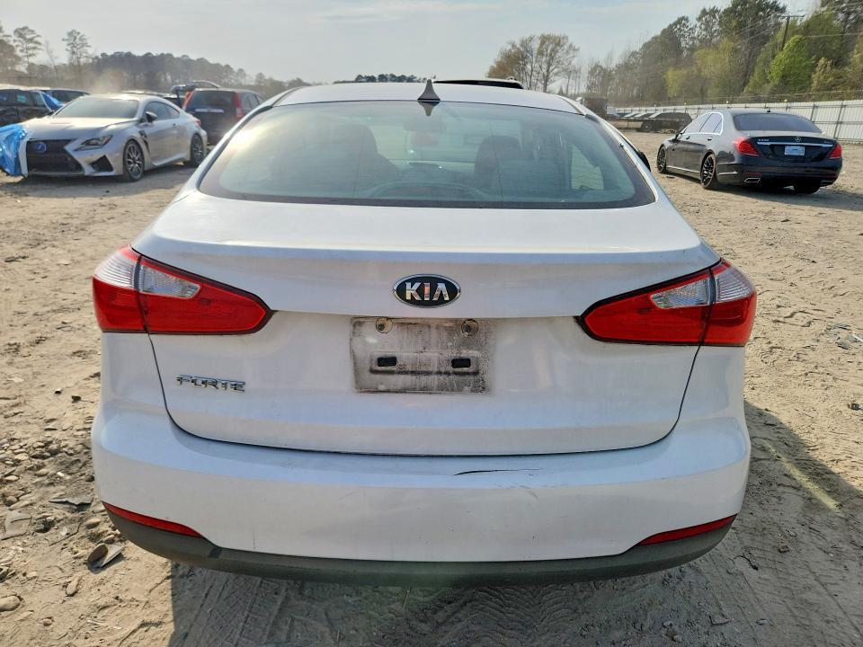 2015 KIA Forte lx