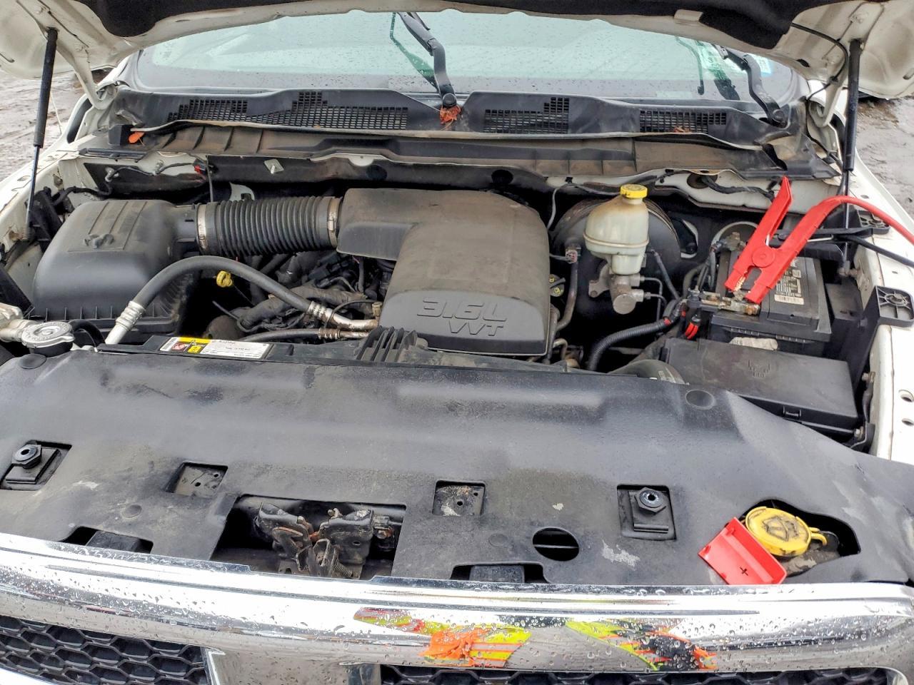 2016 Dodge Ram 1500 slt