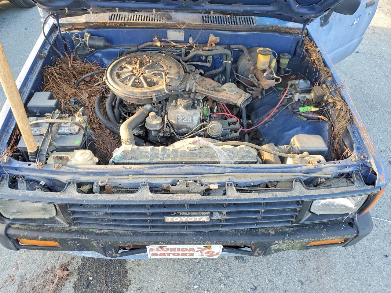 1984 Toyota Pickup Base