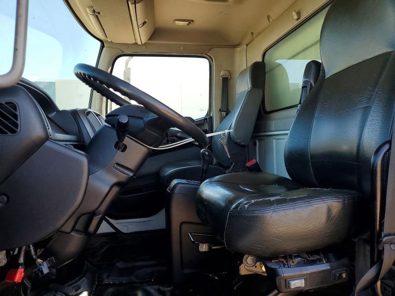2019 Hino 338 BOX Truck