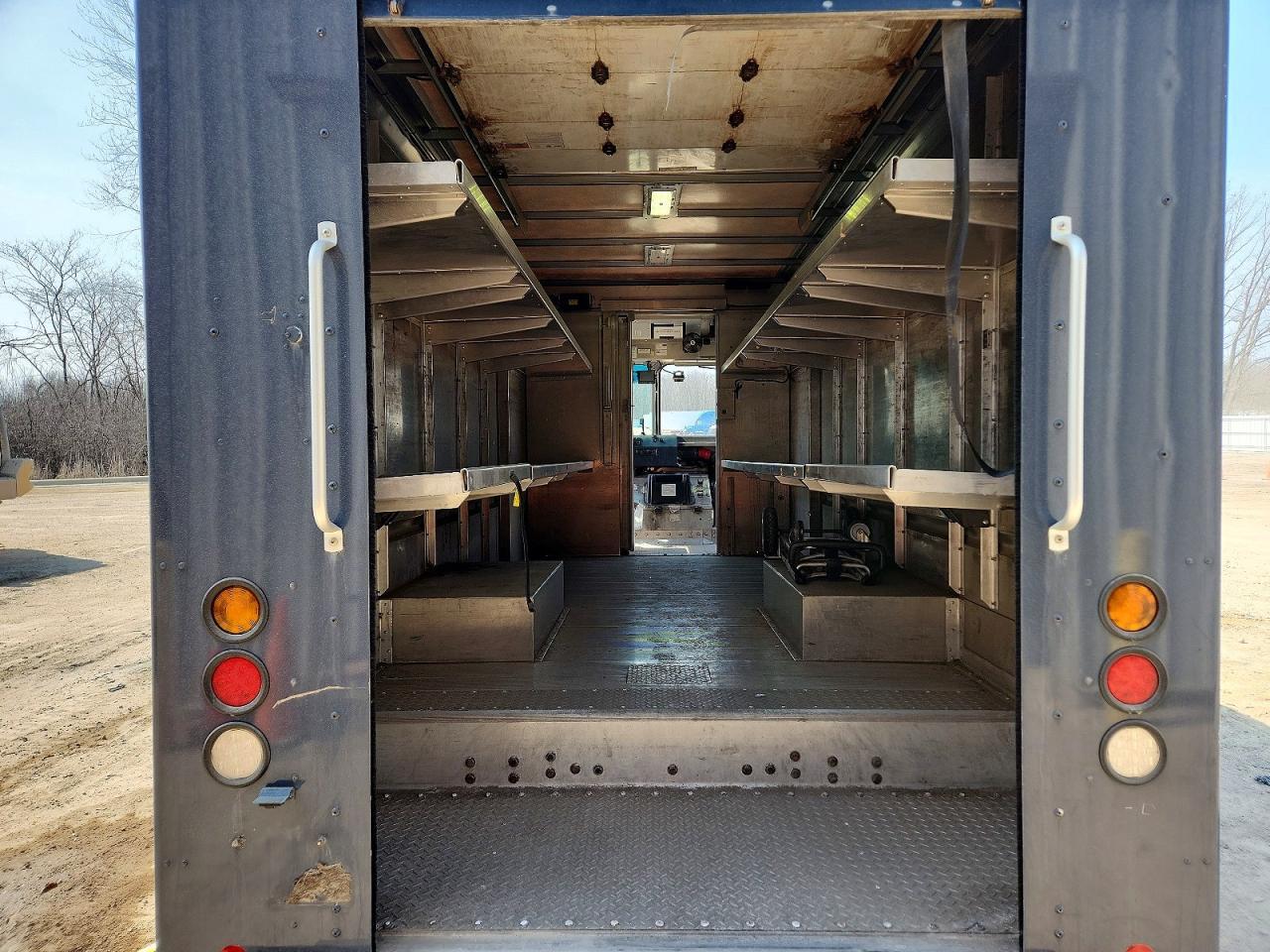 2021 Freightliner Chassis M Line WALK-IN Van