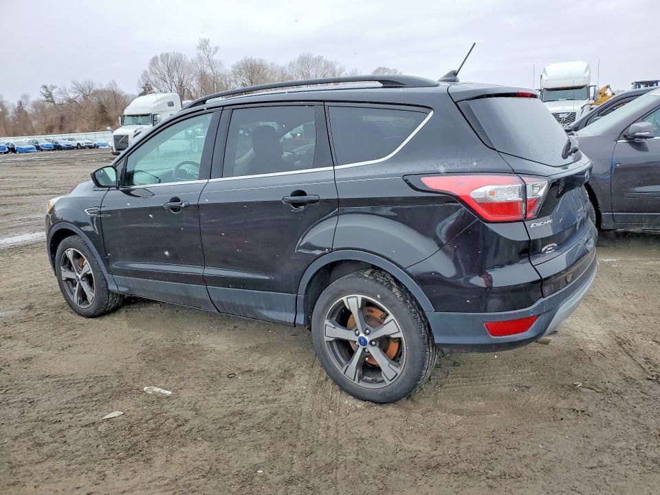 2018 Ford Escape sel