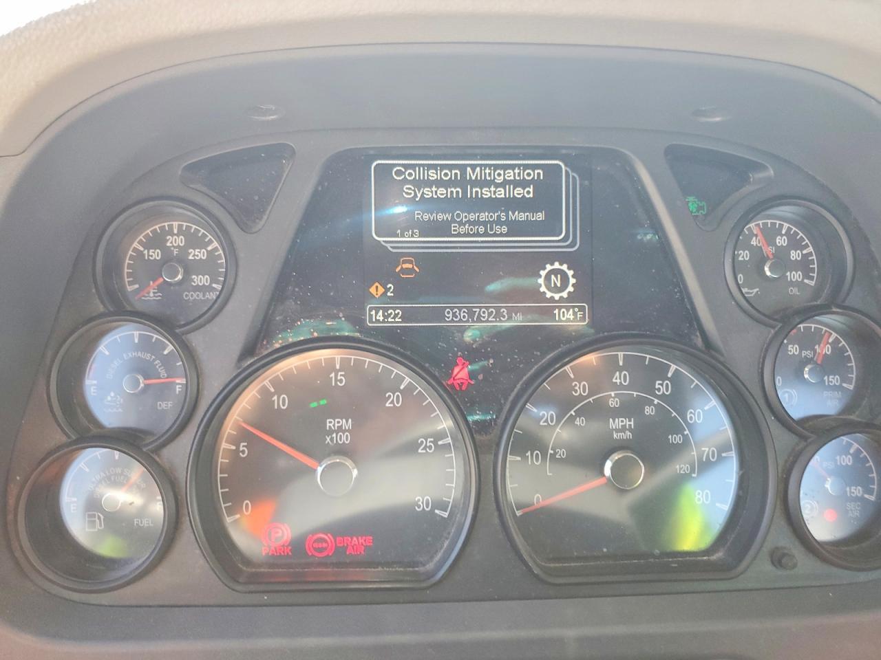2018 Peterbilt 579 Semi Truck