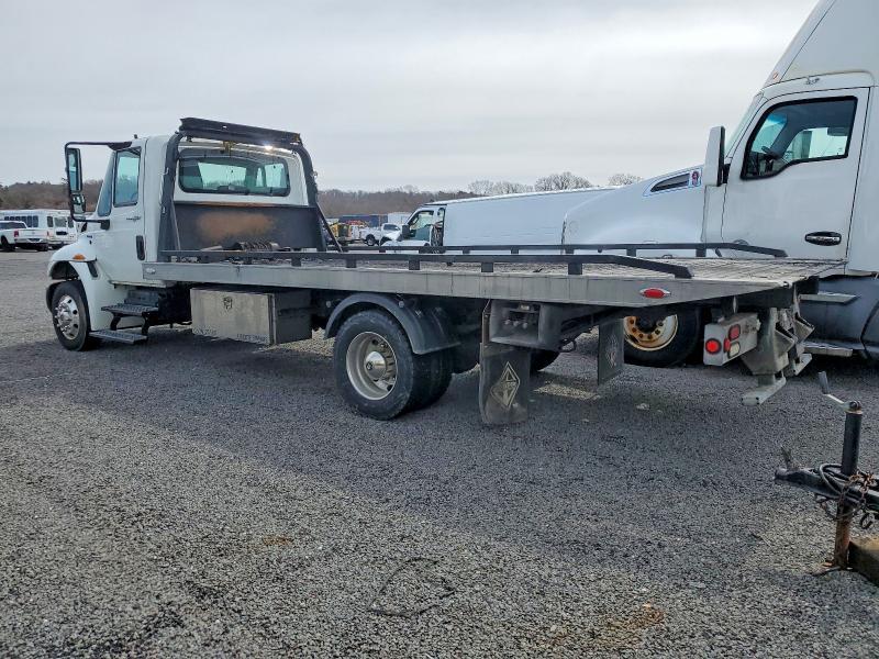 2009 International 4300 Rollback TOW Truck