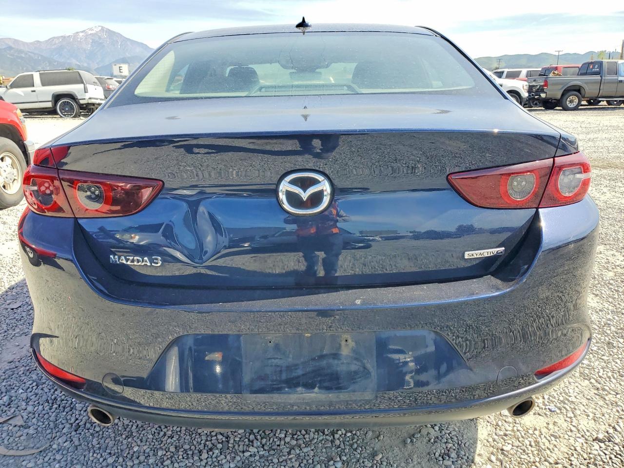 2019 Mazda 3 Premium